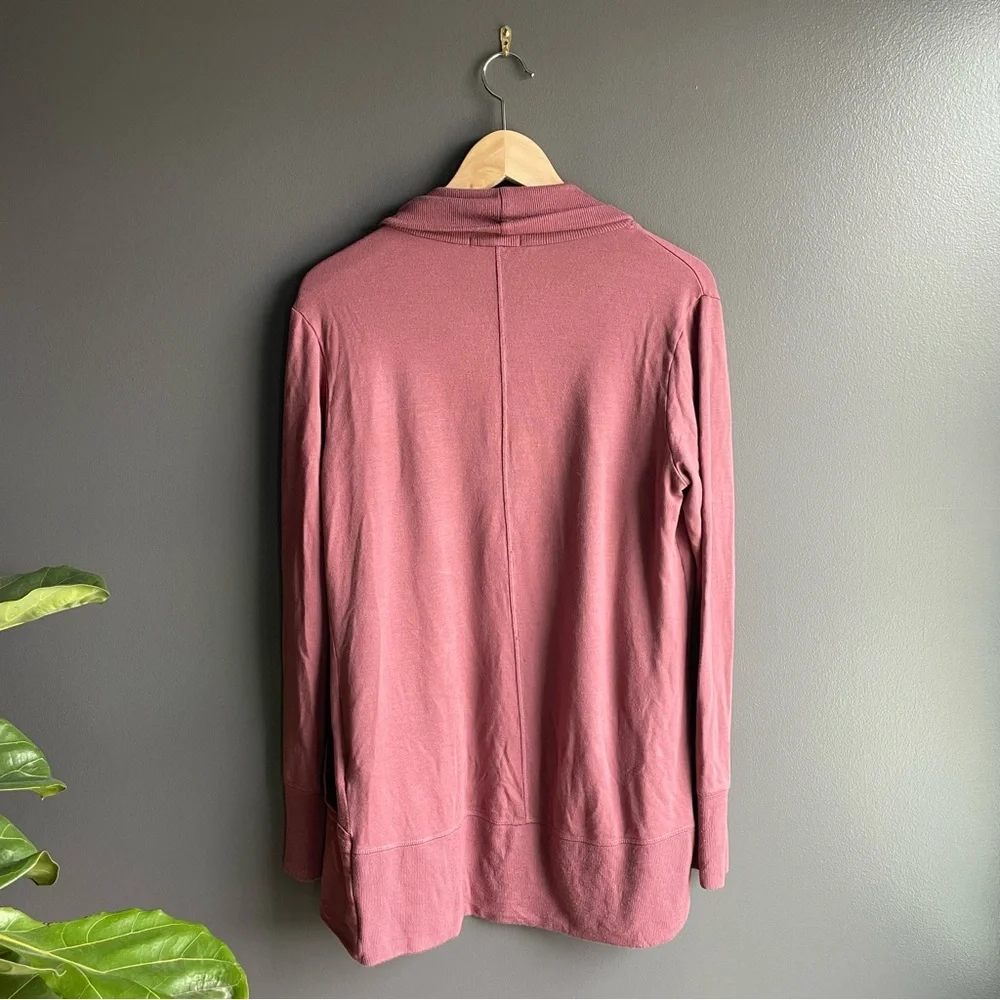Athleta Pranayama Wrap in Tawny Rose - Picture 5 of 5
